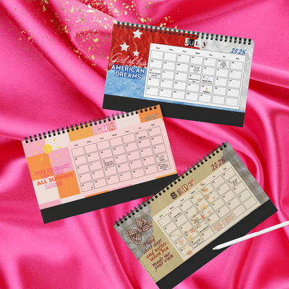 2025's Version Desk Calendar