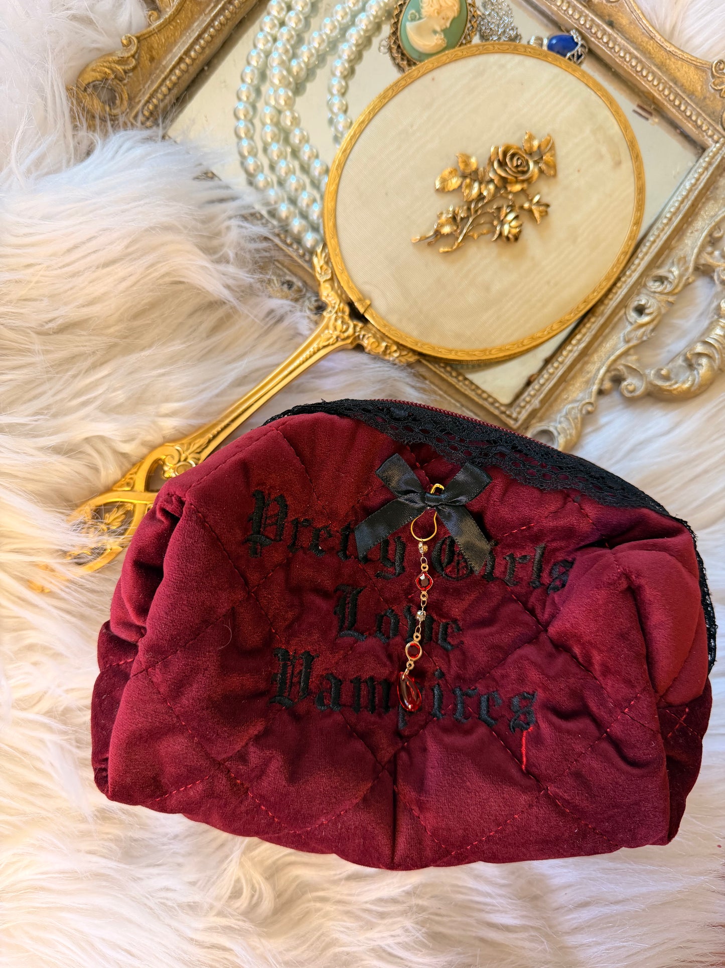 Pretty Girls Love Vamps Makeup Bag