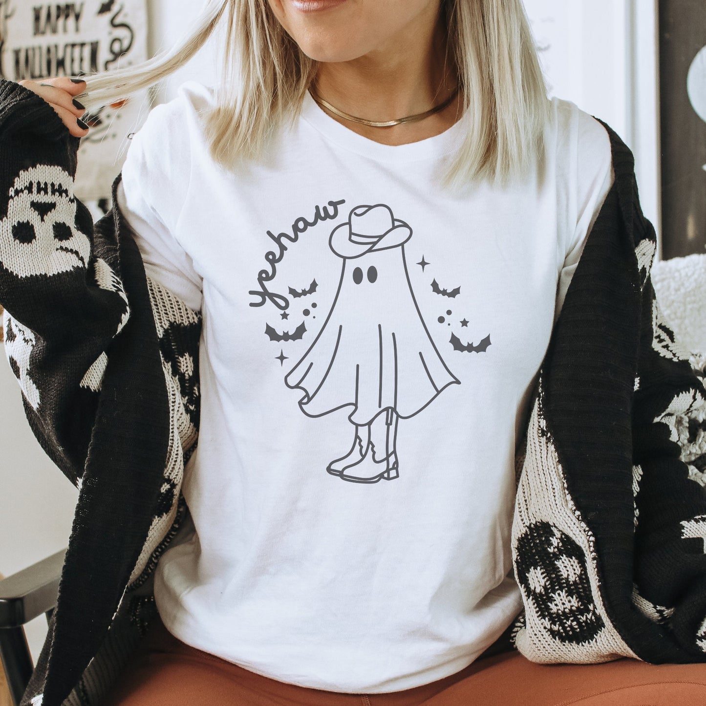Western Ghost Sweatshirt,  Western Halloween Sweatshirt, Ghost Sweatshirt, Cowboy Shirt, Yeehaw Tee, Halloween Sweater, Halloween Cowgirl